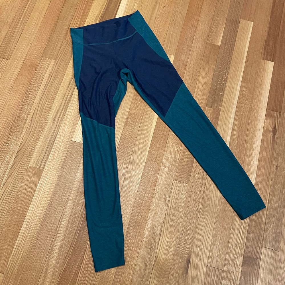 Outdoor Voices warmup 7/8 legging green/blue